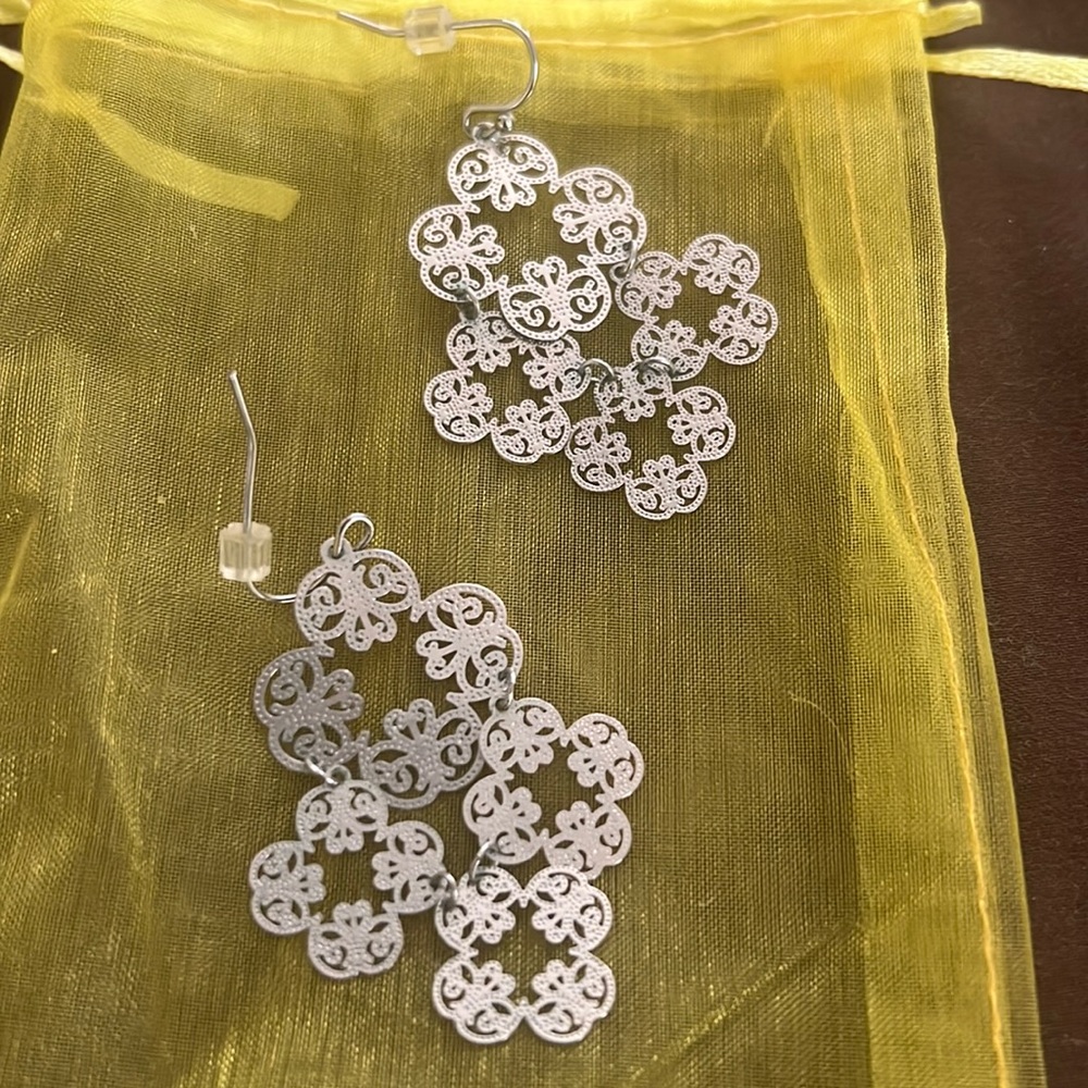 Silver Laser Cut Quadrafoil design